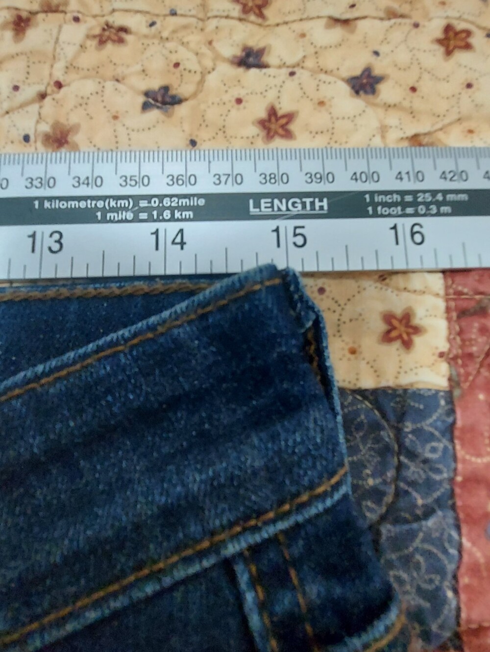 Levi's Woman's Size 8 Zipper Hem Jeans - Picture 7 of 14